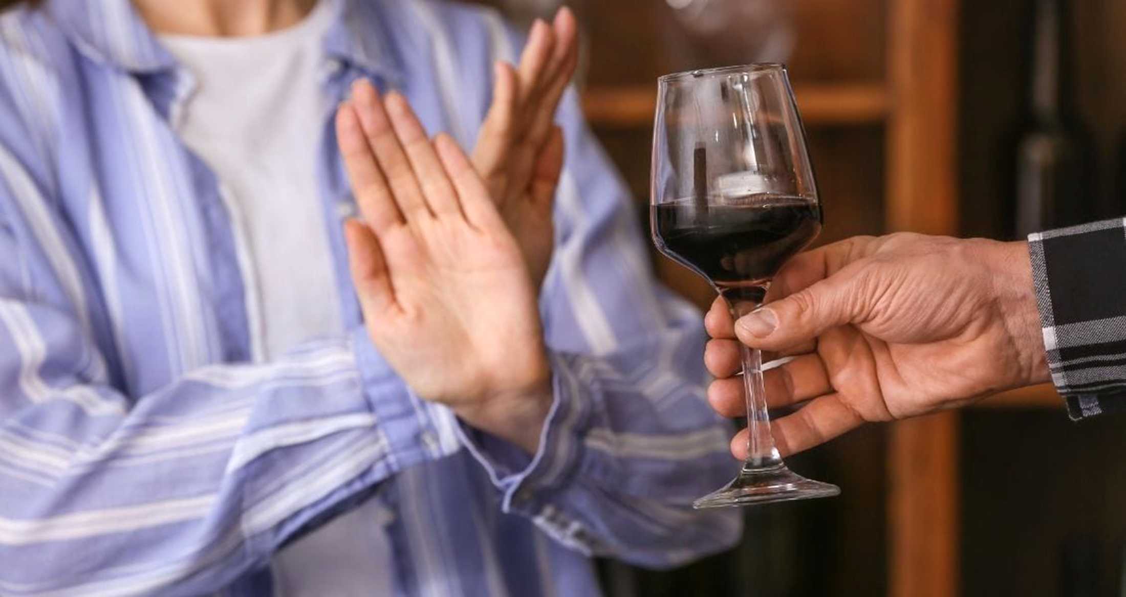 5 небезпечних міфів щодо алкоголю