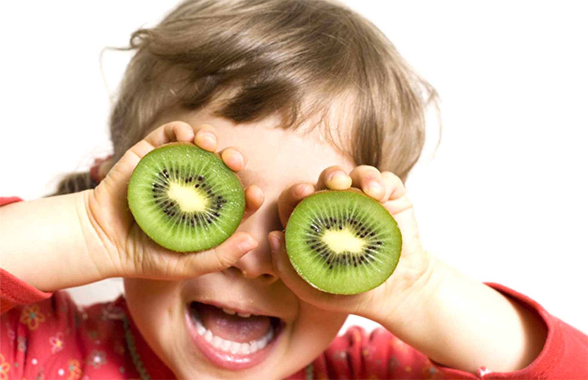 З якого віку можна пропонувати малечі ківі?