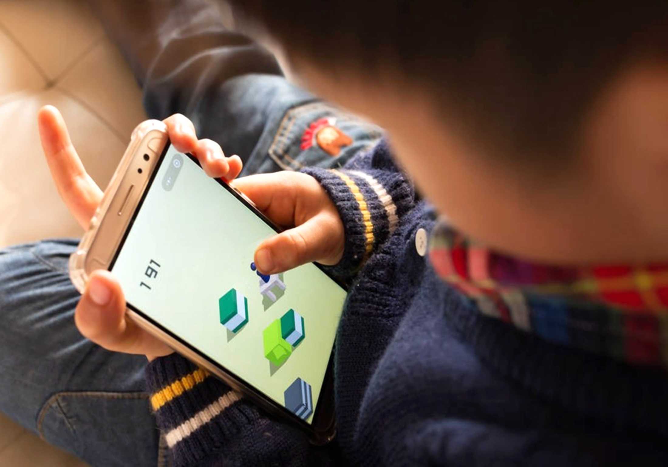 Діти та гаджети: як знайти «золоту середину»