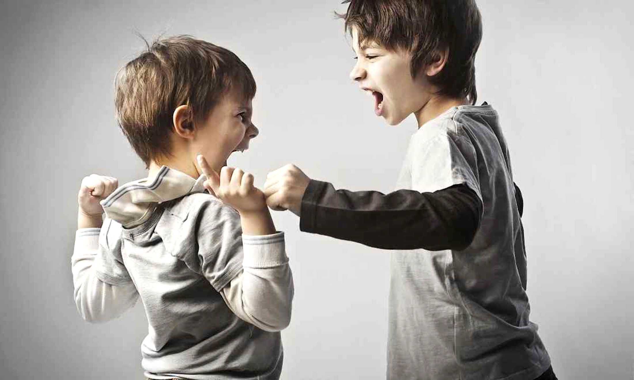 Тривожні дзвіночки: що має насторожити батьків у поведінці дитини?