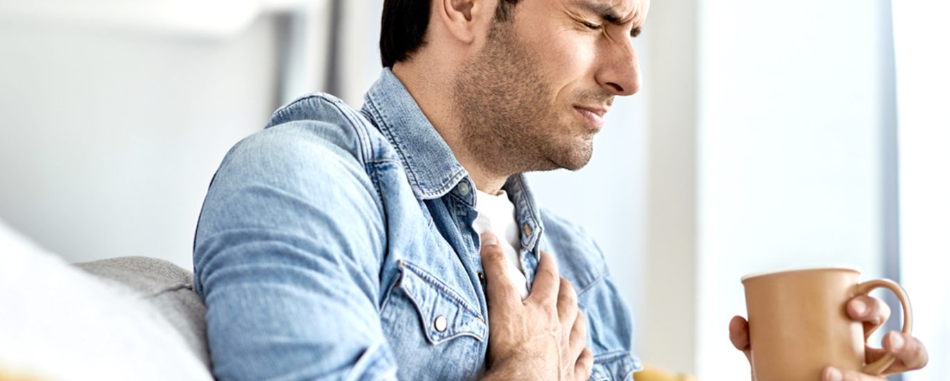 Святкове застілля: як уникнути печії?